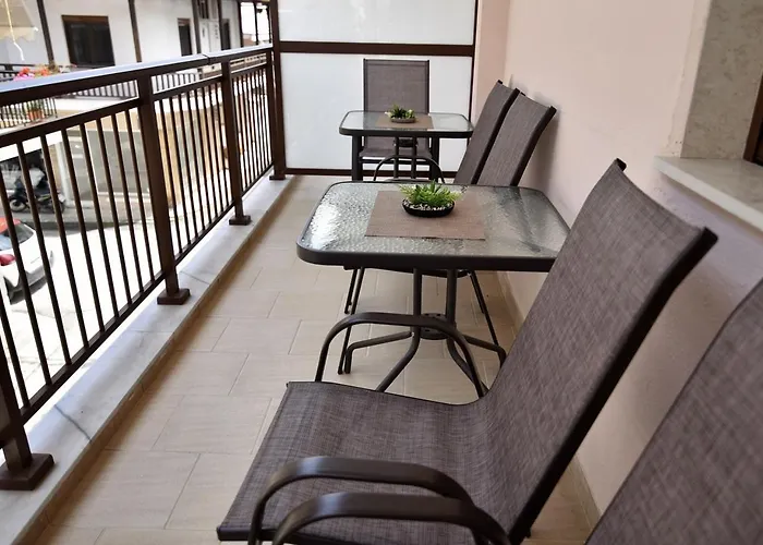 Vayia Apartament *